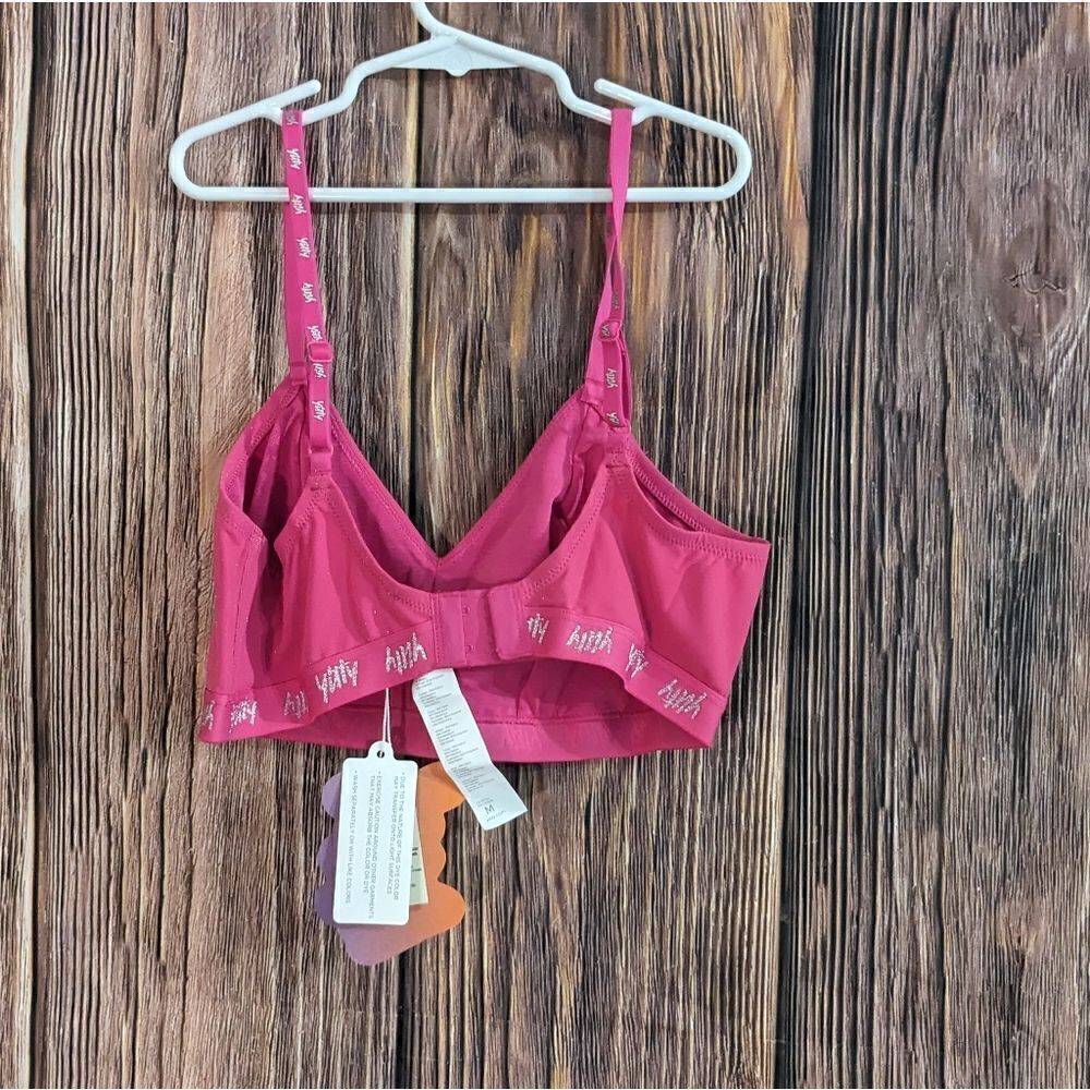 Fabletics Bralette - Picture 5 of 16